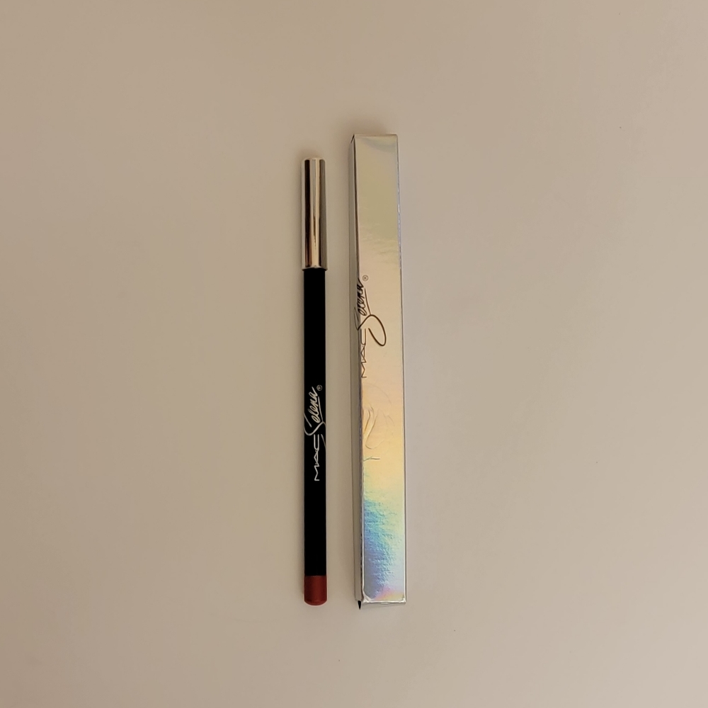 MAC Selena La Reina Lip Pencil "Selenaville"